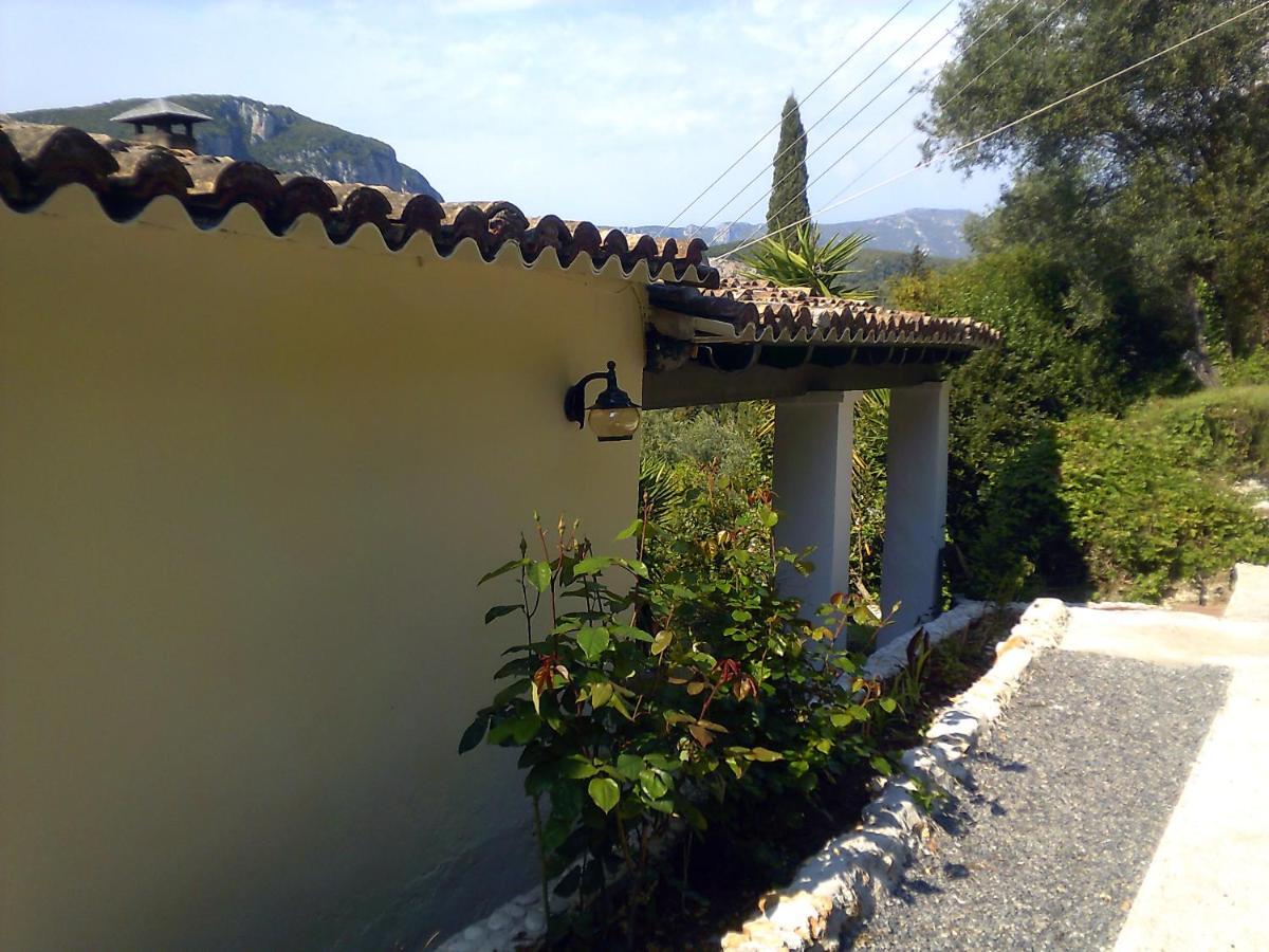 Amalia'S House Villa Liapades Exterior photo